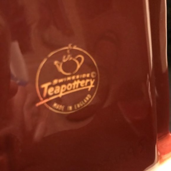 RARE SWINESIDE TEAPOTTERY 'BED' LARGE TEAPOT - Picture 13 of 14